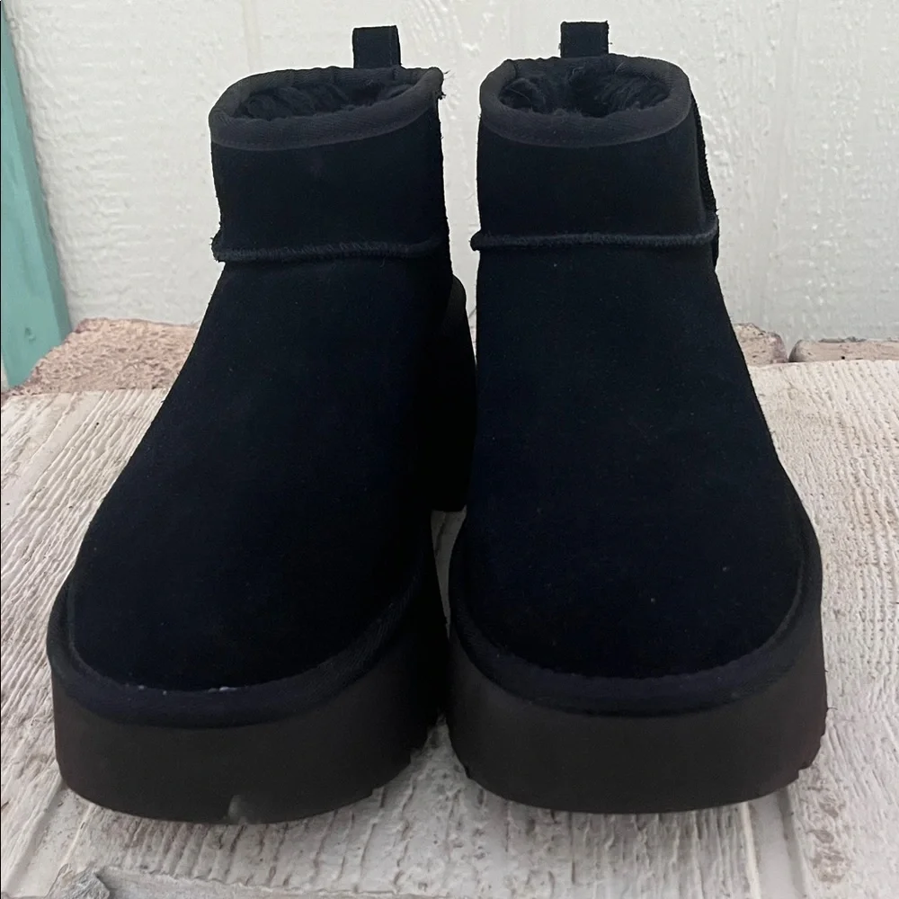 UGG Classic Ultra Mini New Heights Black 9
